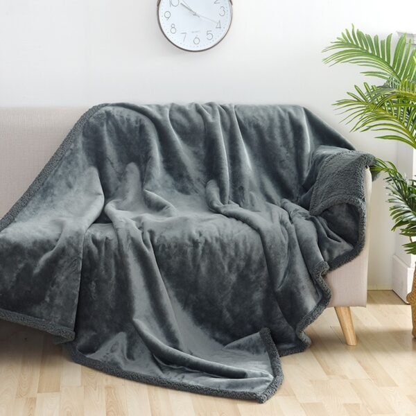 Pet waterproof blanket thickened pet blanket dog house - Image 6